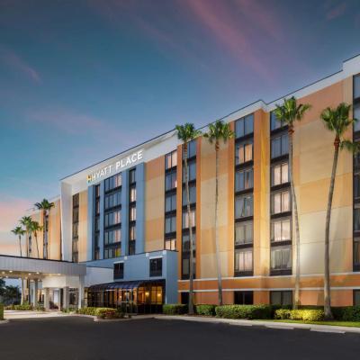 Hyatt Place across from Universal Orlando Resort ( 5976 Caravan Court FL 32819 Orlando)