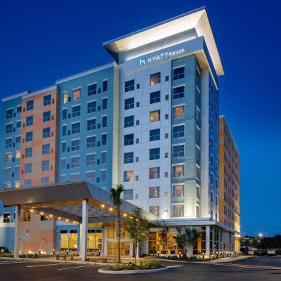 Hyatt House across from Universal Orlando Resort (5915 Caravan Court FL 32819 Orlando)