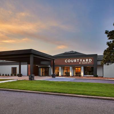 Photo Courtyard by Marriott Memphis Airport