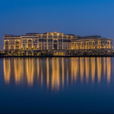 Palazzo Versace Dubai (Jaddaf Waterfront  Dubaï)