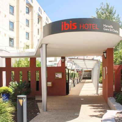 ibis Marseille Centre Gare Saint Charles (1 Square Narvick 13001 Marseille)