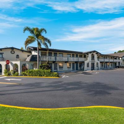 Quality Inn & Suites Altamonte Springs Orlando-North (150 South Westmonte Drive FL 32714 Orlando)