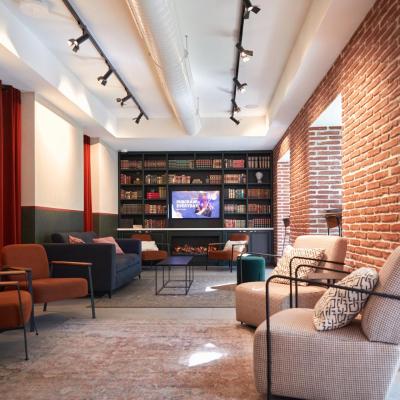 LATROUPE Prado Hostel (2 Calle de Méndez Álvaro 28045 Madrid)