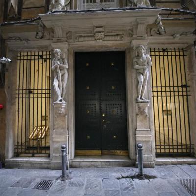 Nik rooms (Piazzetta Jacopo da Varagine 1/10 16124 Gênes)