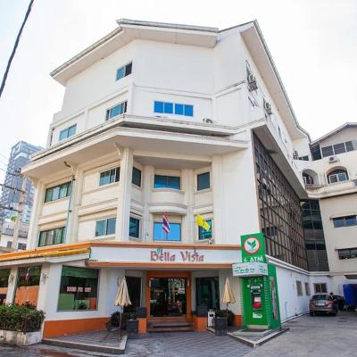 Eastiny Bella Vista Hotel (217 / 29 Pattaya Beach Rd; Soi 7-8, Pattaya, Chonburi 20510 Pattaya (centre))