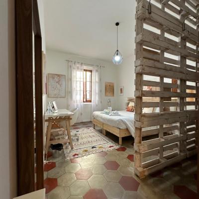 Leonardo da Vinci - Casa Babette (83 Via Vincenzo Gioberti 50121 Florence)