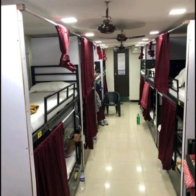 Royal Orchid'S AC Dormitory (Shopnober 3 sakinaka metro station  gat nober 2 near swagat resturant 400072 Mumbai)