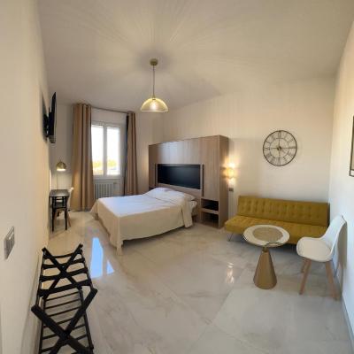 Lupo Luxury Rooms (137/5  Via Emilia Levante 40139 Bologne)