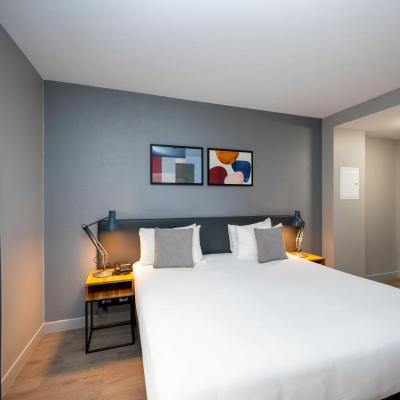 Staycity Aparthotels Marseille Centre Vieux Port (4 Place Pierre Bertas 13001 Marseille)