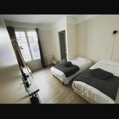 Les Chiens du Guet (4, Place du Guet 35400 Saint-Malo)