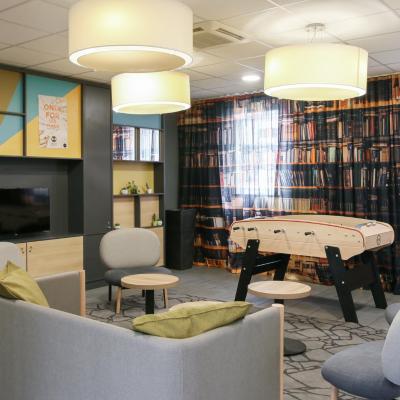 B&B HOTEL Marseille Prado Vélodrome (6 Allée Marcel Leclerc 13008 Marseille)