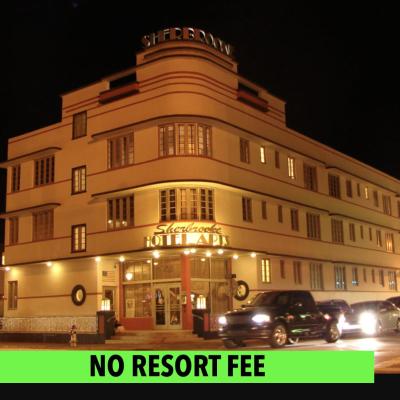Sherbrooke All Suites Hotel (901 Collins Avenue FL 33139 Miami Beach)