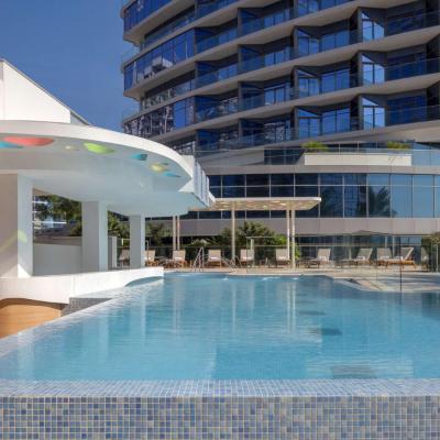 Hilton Dubai Creek Hotel & Residences (Port Saeed  Dubaï)