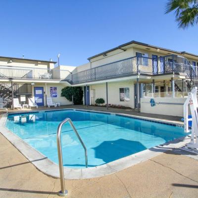 Motel 6 San Diego, CA Airport Harbor (2353 PACIFIC HWY 92101 San Diego)
