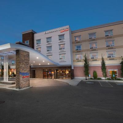 Fairfield Inn & Suites by Marriott Edmonton North (581 Griesbach Parade NW T5E6W1 Edmonton)