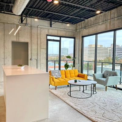 Left Frame Lofts 410, Where luxury meets history (631 West California Avenue OK 73102 Oklahoma City)