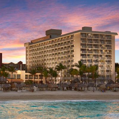 Newport Beachside Hotel & Resort (16701 Collins Avenue FL 33160 Miami Beach)