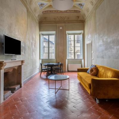 numa I Felice Rooms & Apartments (2 Piazza San Felice 50125 Florence)