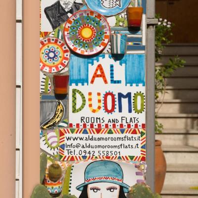 Al Duomo Rooms & Flats (2 Via Damiano Rosso 98039 Taormine)