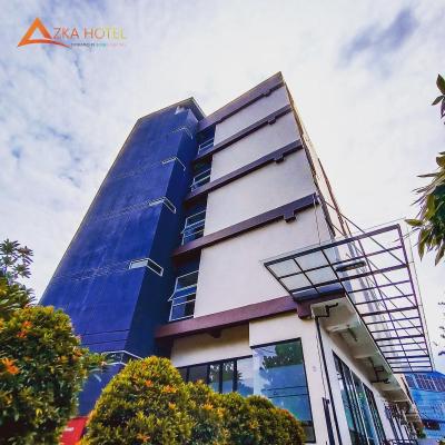 AZKA HOTEL Managed by Salak Hospitality (Jalan Slamet Riyadi 13150 Jakarta)