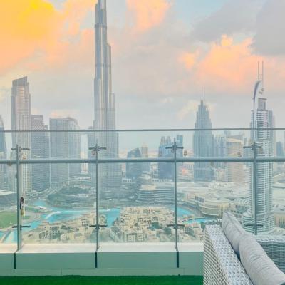 Walking distance to dubai mall Full burj Khalifa view and fountain view new year full fireworks view 2BR (The distinction damac Maison in downtown  Dubaï)