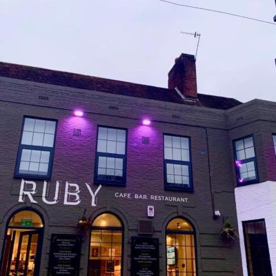 OYO Ruby Pub & Hotel (RUBY Guest Accommodation Coldean Lane BN1 9GD Brighton et Hove)