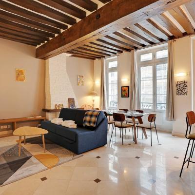 Elegant 2BDR 6P Apartment in the Heart of the 5th Arrondissementt (Rue Pierre Sarrazin 7 75005 Paris)