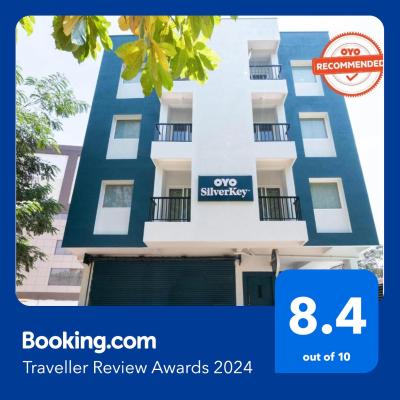 Hotel Executive Stays Yelahanka New Town (#2041,6th B cross , HIB sector, Near Garuda Central mall Yelahanka New Town  560064 Bangalore)