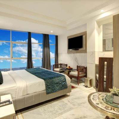 Hotel International Inn by Star Group - Near Delhi Airport (A-150, National Highway No-08, Near IGI Airport, Mahipalpur 110037 New Delhi)