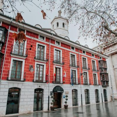 Zenit El Coloquio (Plaza de la Universidad, 11 47002 Valladolid)