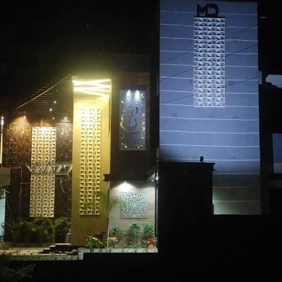 MD GRAND HOTEL & RESORT (Fatehpur Sikri Road 283105 Agra)
