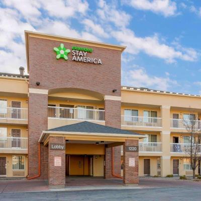 Microtel Inn & Suites by Wyndham Salt Lake City Airport (61 North Tommy Thompson Road UT 84116 Salt Lake City)