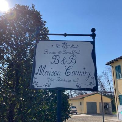 Maison Country B&B (9 Via Benazza 40131 Bologne)