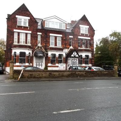 Greatstone Lodge (845 Chester Road M32 0RN Manchester)