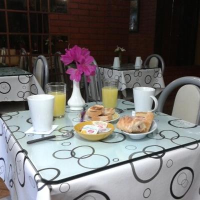 Hotel Colonial (24 de Noviembre 229 1170 Buenos Aires)