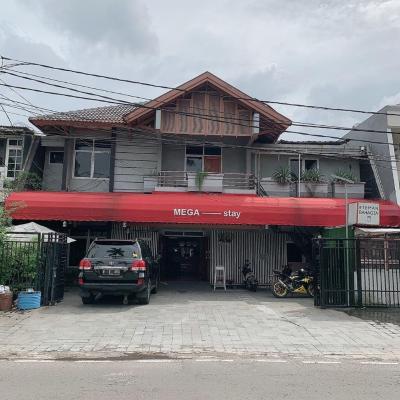 Mega Stay near Mall Kelapa Gading (Jalan Raya Kelapa Nias 14240 Jakarta)