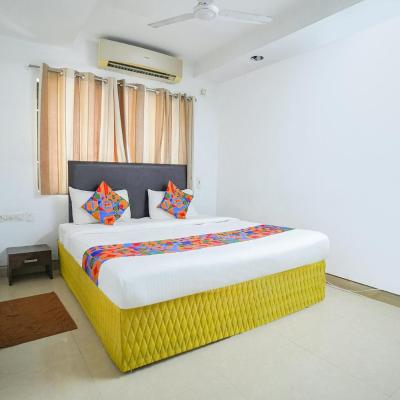 FabExpress Nimalan Residency (320, 9th Street, Thirumalai Nagar, Hasthinapuram chrompetNear Thirumalai Nagar, Hasthinapuram chrompe, Chennai, Chennai 600064 Chennai)