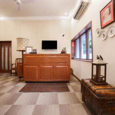 Super Townhouse 1267 Dayal Lodge - A Boutique Hotel (25, New Agra, Dayalbagh Road, Agra 282005 Agra)