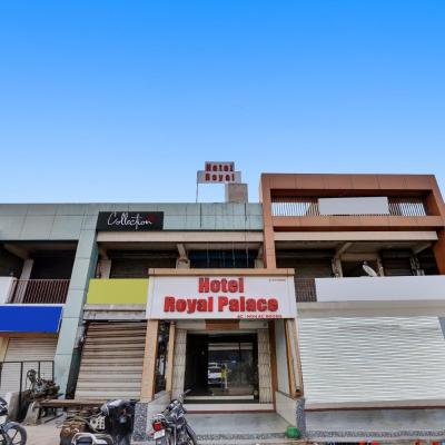 SPOT ON Hotel Royal (C-65 Bileshwar Complex, Opp Vepari Maha Mandal, Singarva Road, Kathwada, Nr Odhav Circle, Ahmedabad 382415 Ahmedabad)