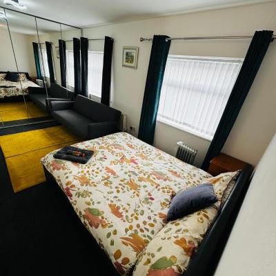 Liberty Inn Room with sharing toilet and kitchen (Liberty Street L15 0ET Liverpool)
