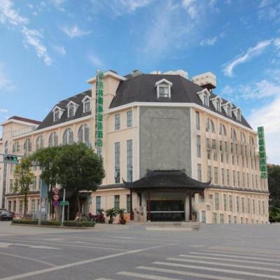 GreenTree Inn Express Suzhou Tai Lake Xukou Huadun Metro Station (Intersection of Sunwu Road and Xuyu Road, Xukou Town 215156 Suzhou)