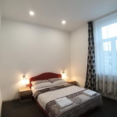 TOMISLAV (Ilica 159/ 2 kat 10000 Zagreb)