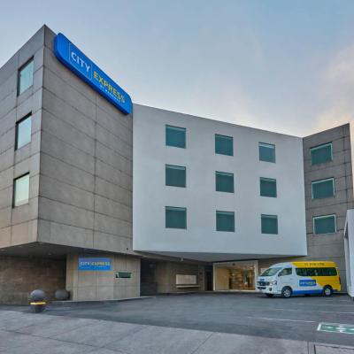 City Express by Marriott Ciudad de Mexico Aeropuerto (Boulevard Puerto Aéreo No. 90 Col. Santa Cruz Aviación  Delegación Venustiano Carranza 15540 Mexico)