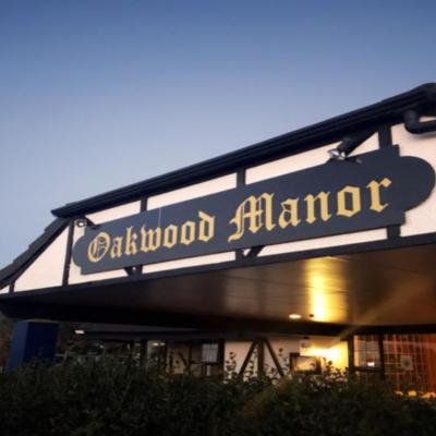 Oakwood Manor Motor Lodge (610 Massey Road 1010 Auckland)