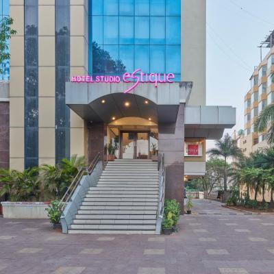 Hotel Studio Estique (Amar Avinash Corporate Plaza, Near Inox Multiplex, Bund Garden Road 411001 Pune)