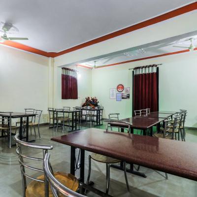 Flagship Hotel Hans (Hotel Hans, Tonk Rd, opp. Chokhi Dhani, , Sitapura Industrial Area, Laxmipura at Nataniwala, Rajasthan 302022 302001 Jaipur)