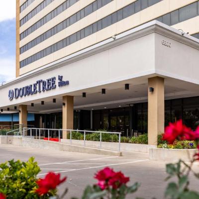DoubleTree by Hilton Houston Medical Center Hotel & Suites (6800 Main Street TX 77030 Houston)