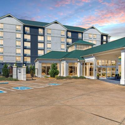 Nash Haus Hotel (412 Royal Parkway TN 37214 Nashville)