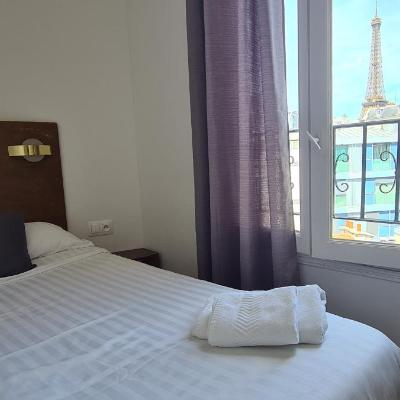 Dupleix Hotel (4 Rue de Lourmel 75015 Paris)