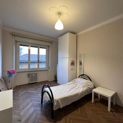Room Via Solferino 17 Brescia (17 Via Solferino 25122 Brescia)